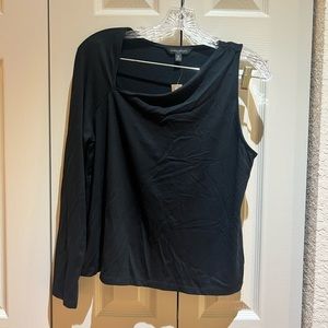 NWT Banana Republic one sleeve top, size medium,